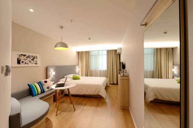 hotel 2
